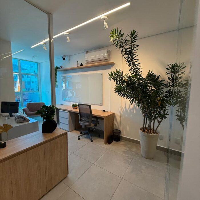 Móveis Sustentáveis em BH: Como Criar um Escritório Ecológico, Ergonômico e Cheio de Estilo