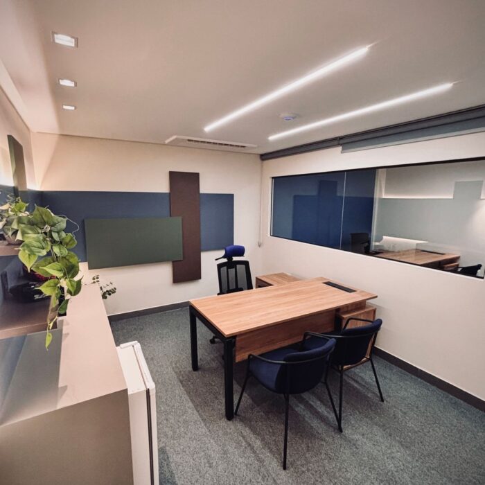 WhatsApp Image 2025-10-17 at 14.05.18 (1)